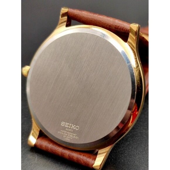 Vintage Style Seiko Quartz Mens Gold Watch & Brown accents W/ Leather Strap - Picture 5 of 5